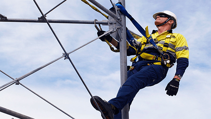SEGURIDAD EN TRABAJOS EN ALTURA